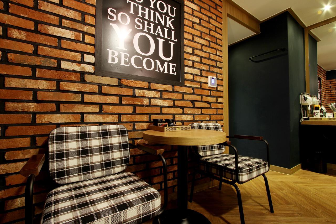Daejeon Page Hotel Exterior foto